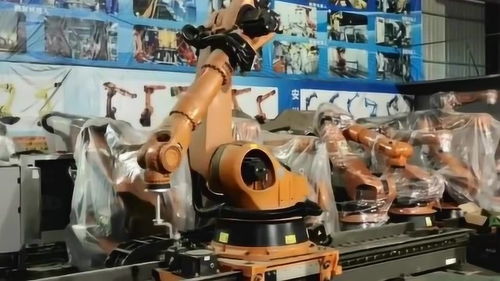 智能浪潮下的工業進化 機器人是否會取代人類工人？